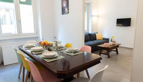 Three-Bedroom Apartment with Balcony