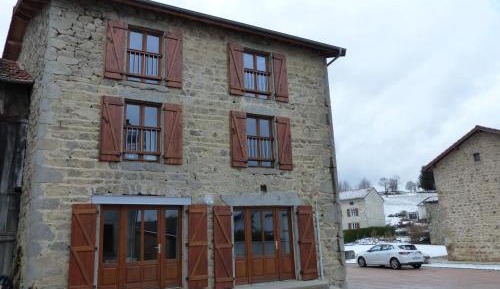 Holiday Home (6 Adults)