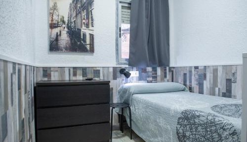 Single Room with Private Bathroom
