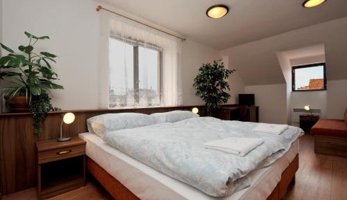 Triple Room with Bathroom