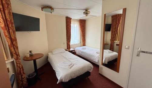 Budget Twin Room