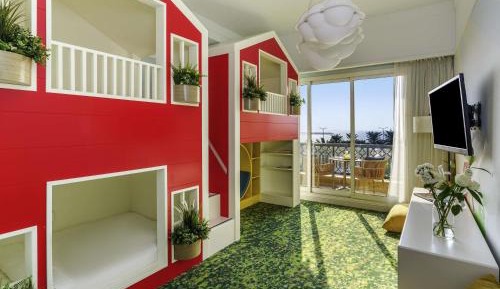 Family Suite - Kids Escape