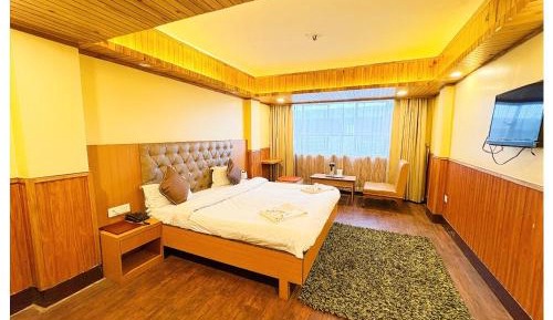 King Room with Mountain View