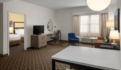 2 Bedroom Suite