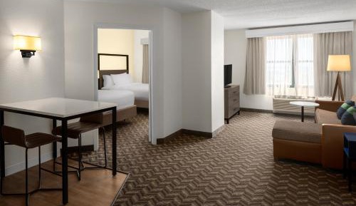 1 Bedroom Suite, 2 Double, Sofa bed