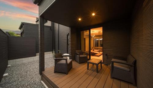 Family Room with Private Bathroom