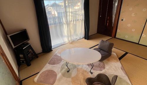 Japanese-Style Room