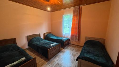 Economy Quadruple Room