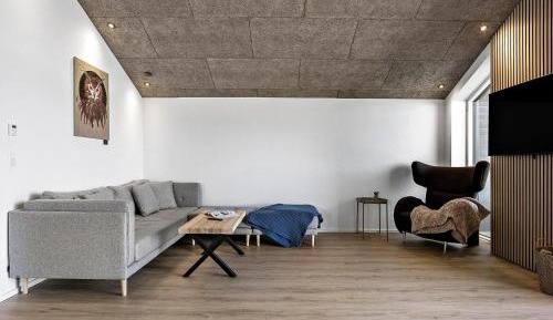 Four-Bedroom Holiday Home