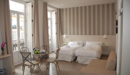 Premium Quadruple Room