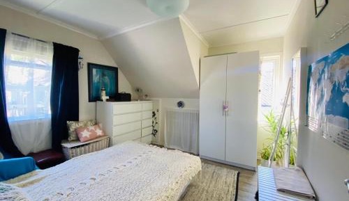 Large Single Room