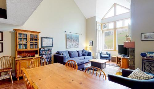 Two Bedroom Apartment 