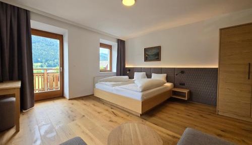 Comfort Double Room with Lake View