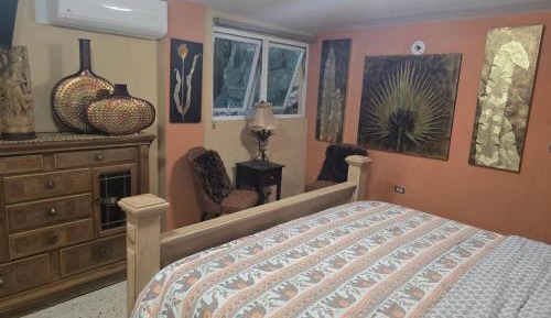 Deluxe Double Room (2 Adults + 1 Child)