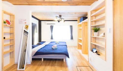 Three-Bedroom Apartment with Balcony