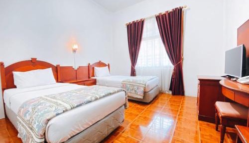 Superior Twin Room