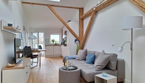 Apartment with Balcony