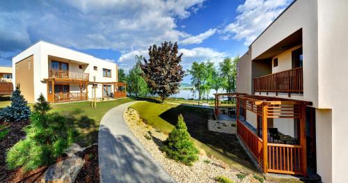Apartment with Terrace and Unlimited access to Water Park