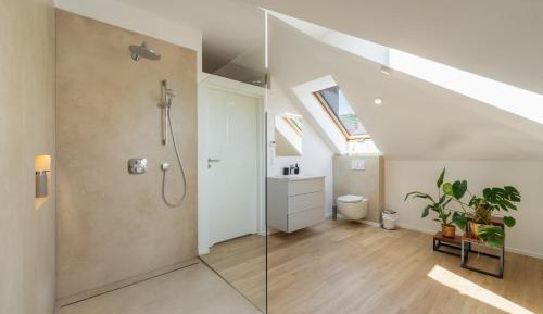 Two-Bedroom Apartment with Balcony