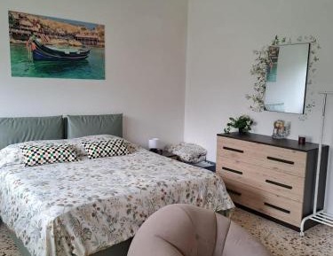 Three-Bedroom Standard Apartment