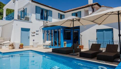 Villa with Private Pool