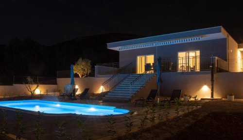 Villa with Private Pool