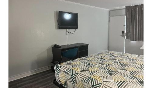King Room - Non-Smoking