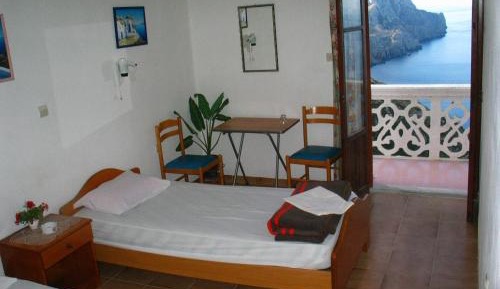 Standard Twin Room with Sea View