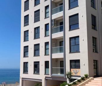One-Bedroom Apartment with Sea View and Balcony
