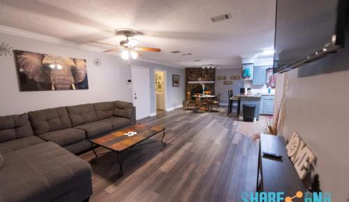 Three-Bedroom Townhouse