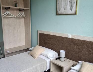 Twin Room with Private Bathroom