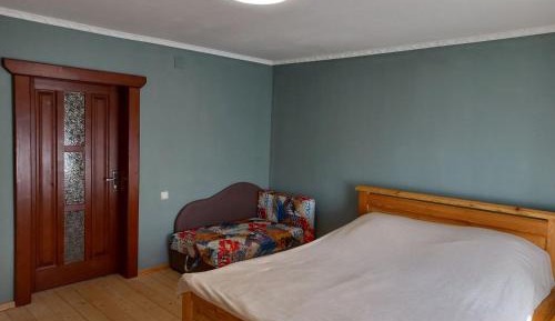 Triple Room with Shared Bathroom
