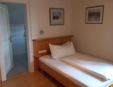 Standard Single Room with Shower