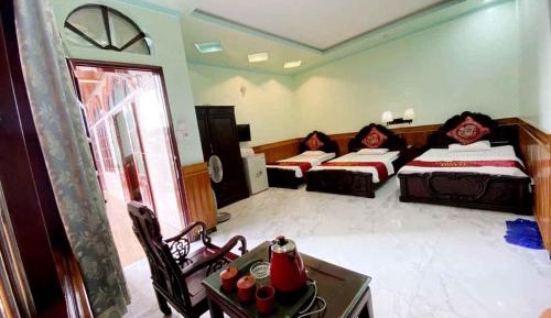 Room #1474136801