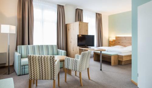 Double Room Large