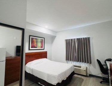 Single Room with Bathroom