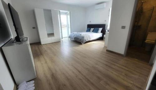 Triple Room 1