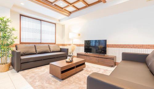 One-Bedroom Family Apartment