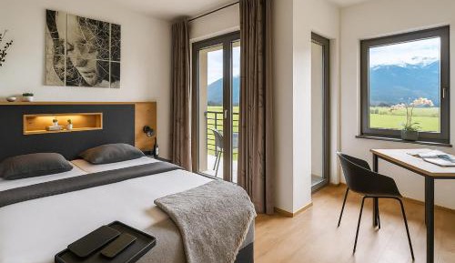 Studio Apartment with Balcony