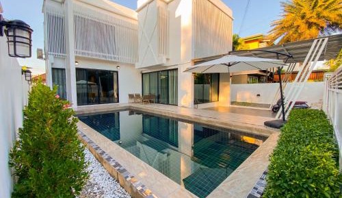 One-Bedroom Villa