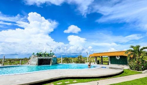 Studio with Garden View