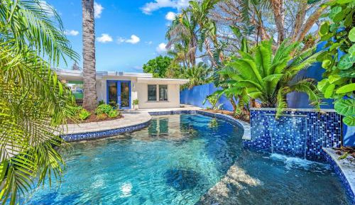 Four-Bedroom Holiday Home