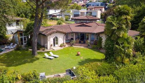 Deluxe Villa