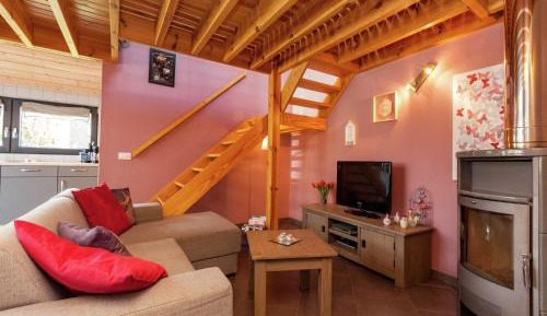 One-Bedroom Holiday Home