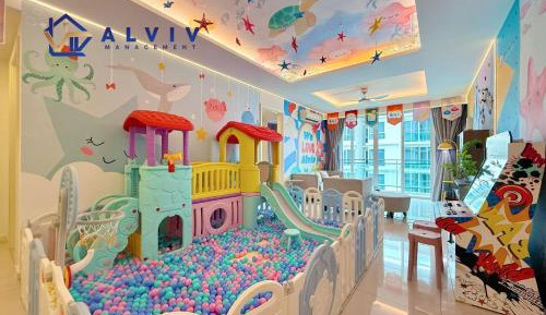 Ocean Theme Three-Bedroom Apartment with Kids Playground