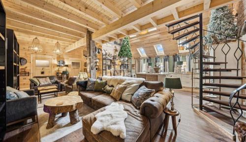 Four-Bedroom Apartment