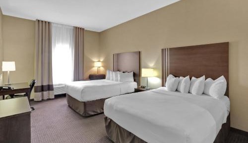 Queen Room