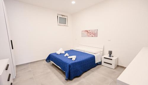 One-Bedroom Apartment with Terrace