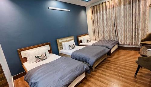 Luxury Triple Room