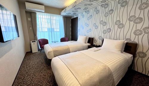 Twin Room with Private Bathroom